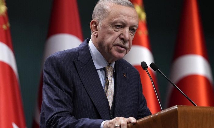 İran’daki Helikopter Kazası Nedeniyle 1 Günlük Milli Yas İlan Edildi