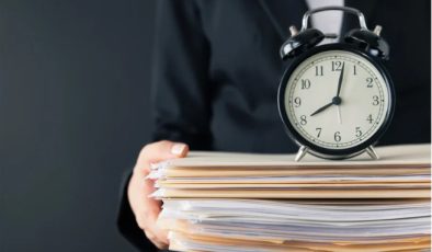 Memurlara Çocuk Bakımı İçin Yarı Zamanlı ve Evden Çalışma Hakkı Geliyor