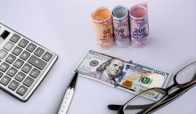 Enflasyon ve Dolar/TL Beklentileri Yükseldi